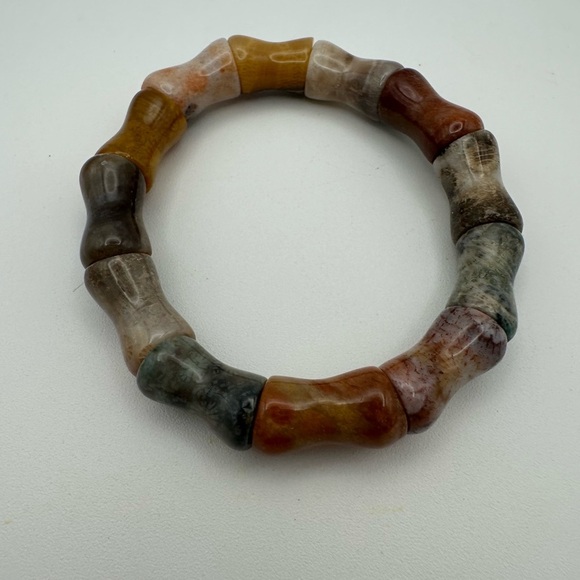 Coral Jade Bamboo Beads Bracelet - Picture 5 of 6